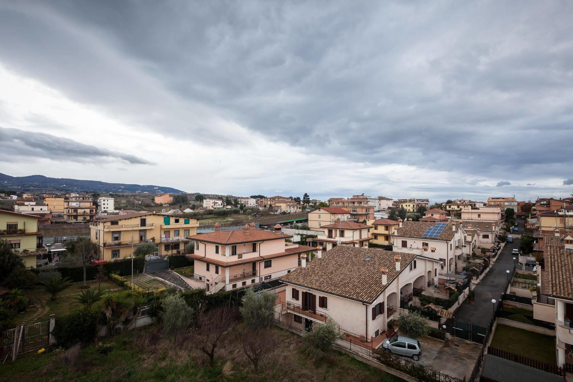 Almes Apartments Roma Exterior foto